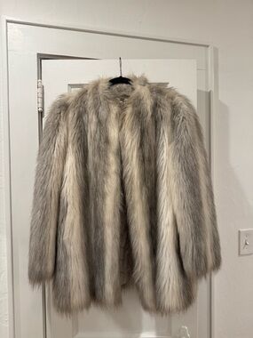 Casper Gray and Cream Faux Fur Coat